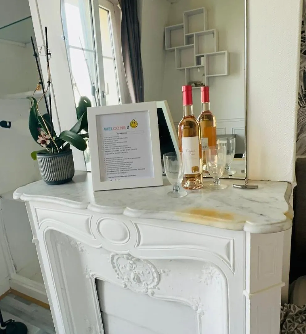 Belvedere Sweet Appart 1 Room París 0*,  Francia